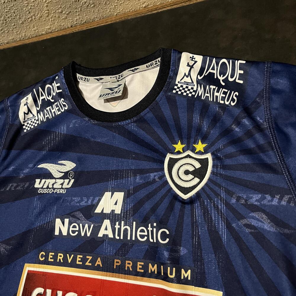 URZU Cusco Soccer Jersey Mens Medium Blue Cusqueña Sponsor 11 Machu Picchu - Picture 4 of 16
